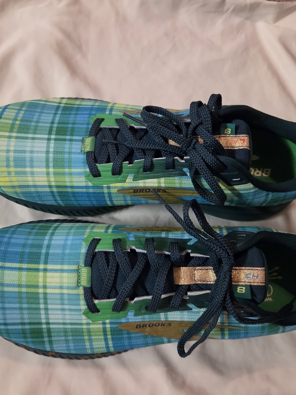 Brooks Men Size 13 ST. PATTY"S Green Plaid Running Shoes,EUC - Picture 5 of 11